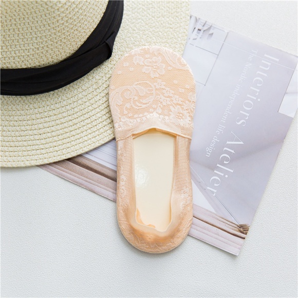 4 Pairs Women Lace Ankle No Show Socks - Picture 5 of 8